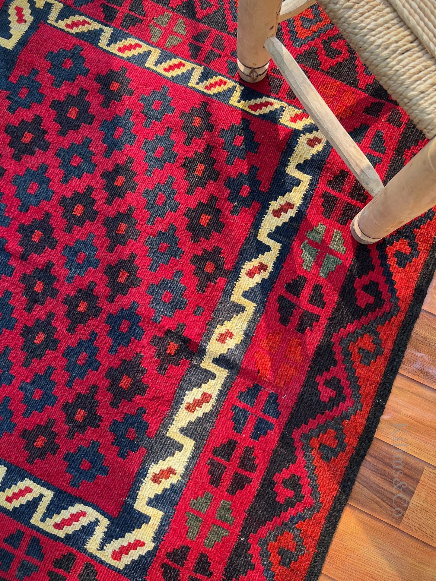 Afghan Beauty 8.0 (4' x3'5”)