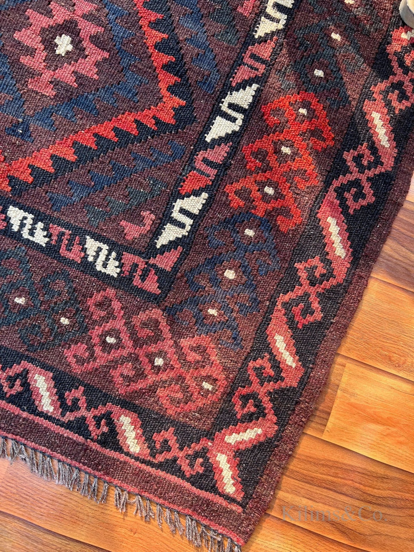 Afghan Beauty 11.0 (2'11"x2'11")