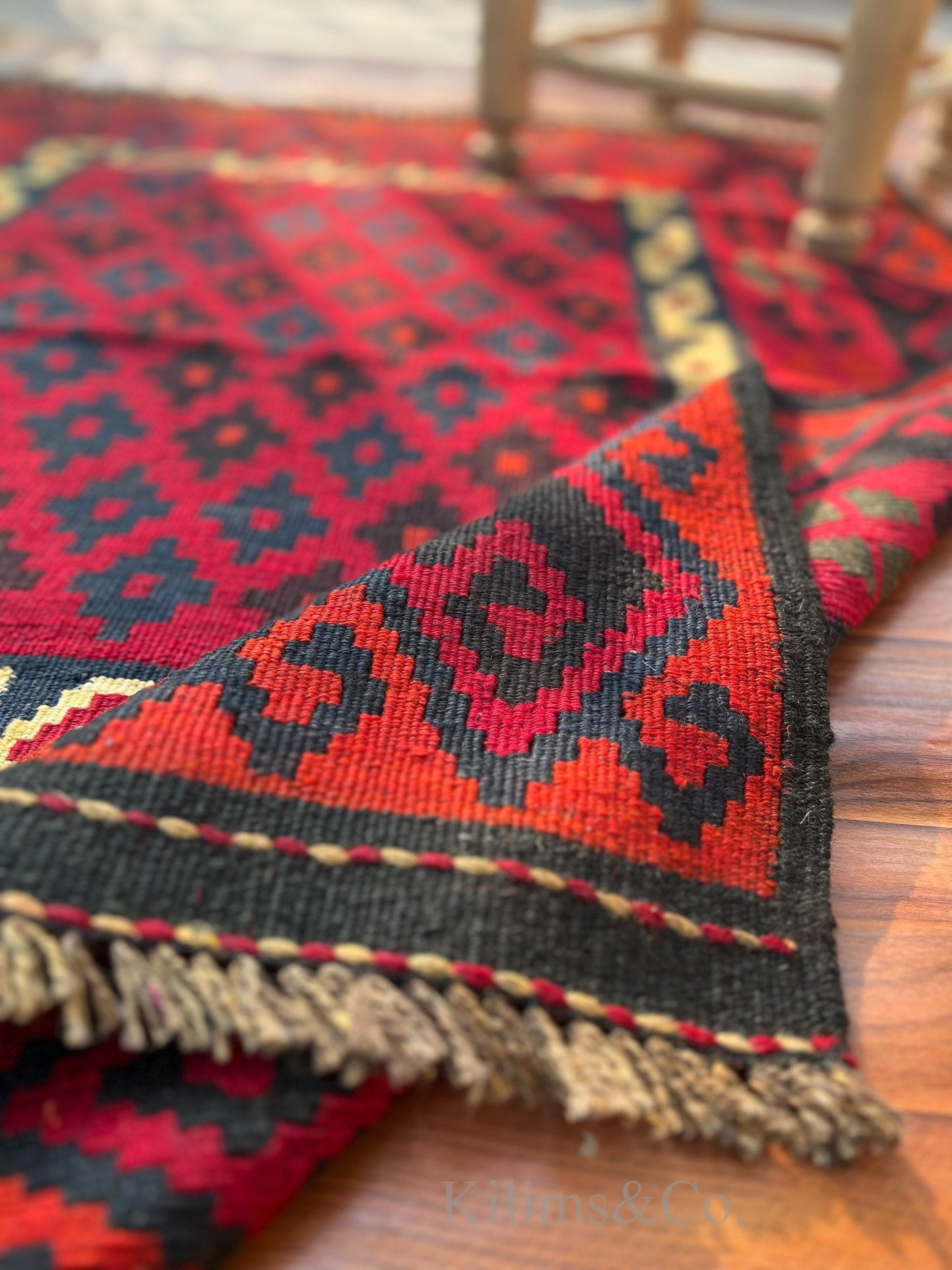 Afghan Beauty 8.0 (4' x3'5”)