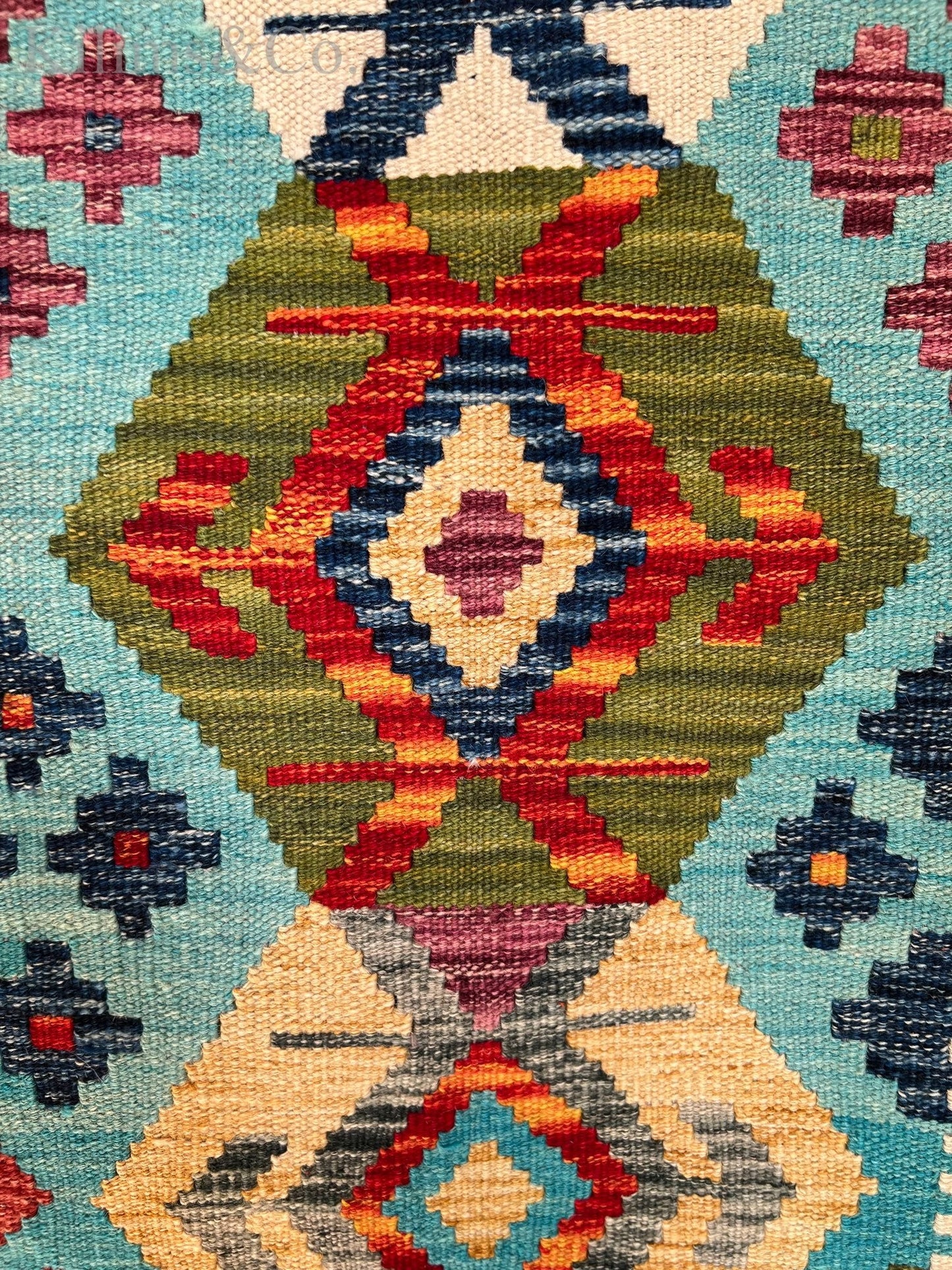 ⭐ Hanging Kilim 4'1" x 2'8"