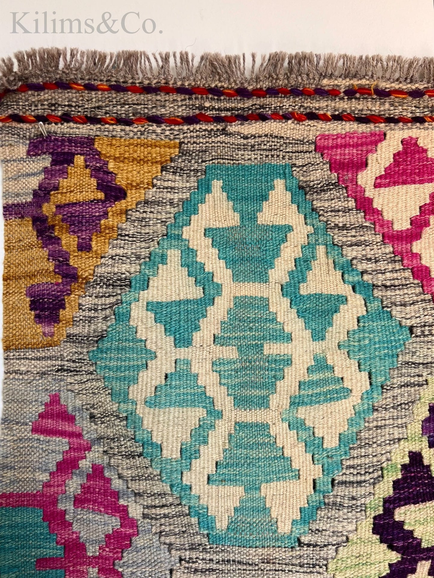 ⭐ Hanging Kilim 3'11" x 2'10"