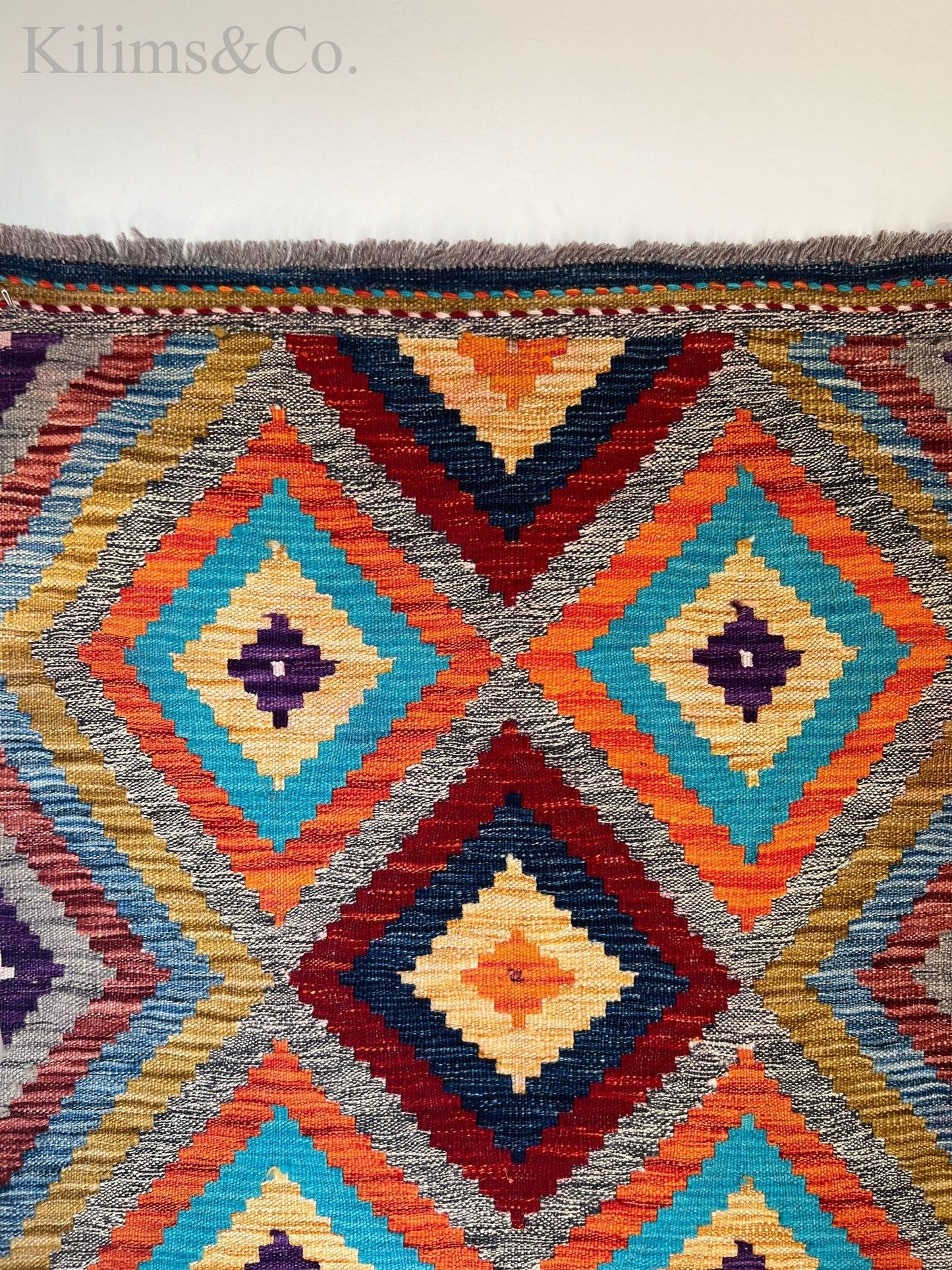 ⭐ Hanging Kilim 4' x 2'8"