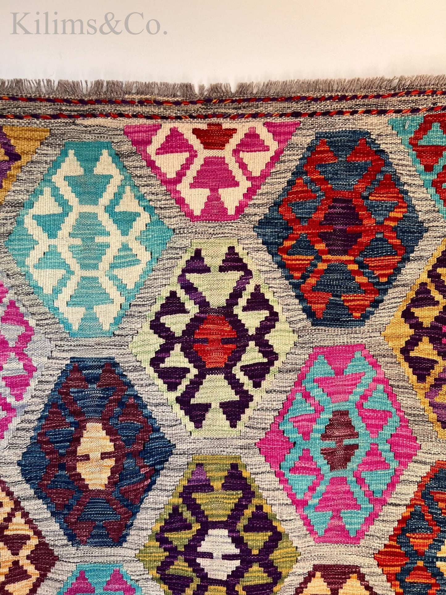 ⭐ Hanging Kilim 3'11" x 2'10"