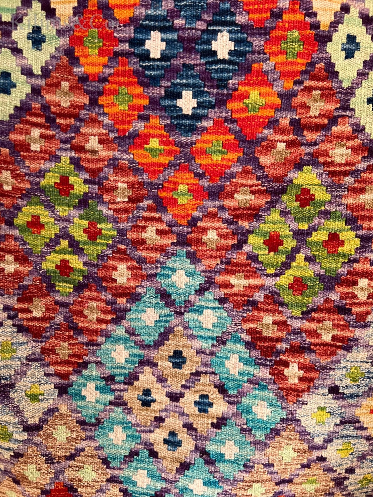 ⭐ Hanging Kilim 4'2" x 2'10"